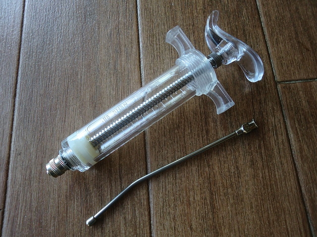 フィーディングニードル